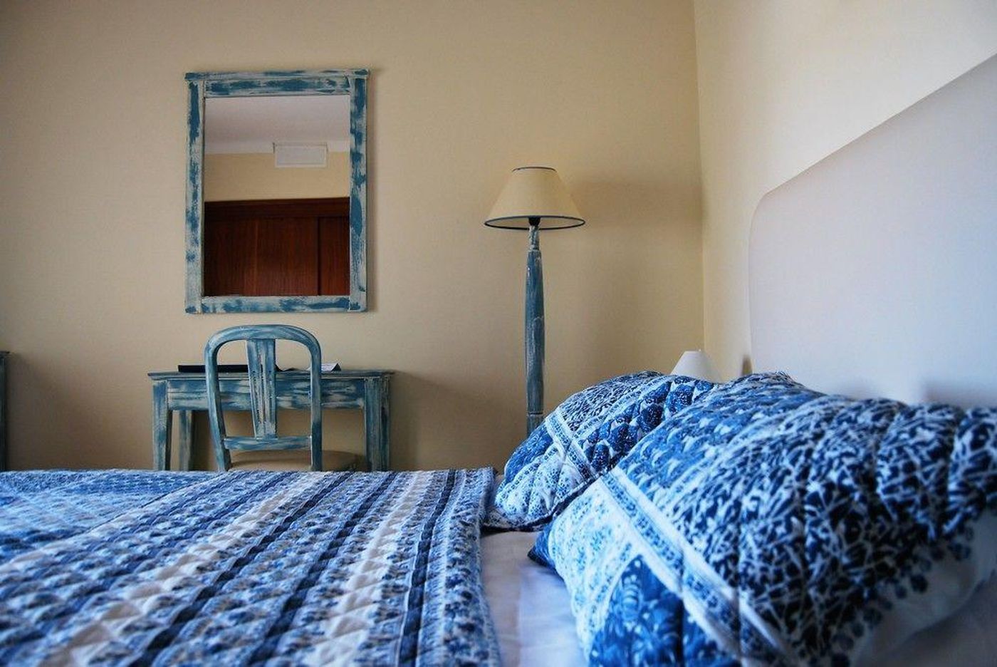 Praia-do-Burgau-General-view-13