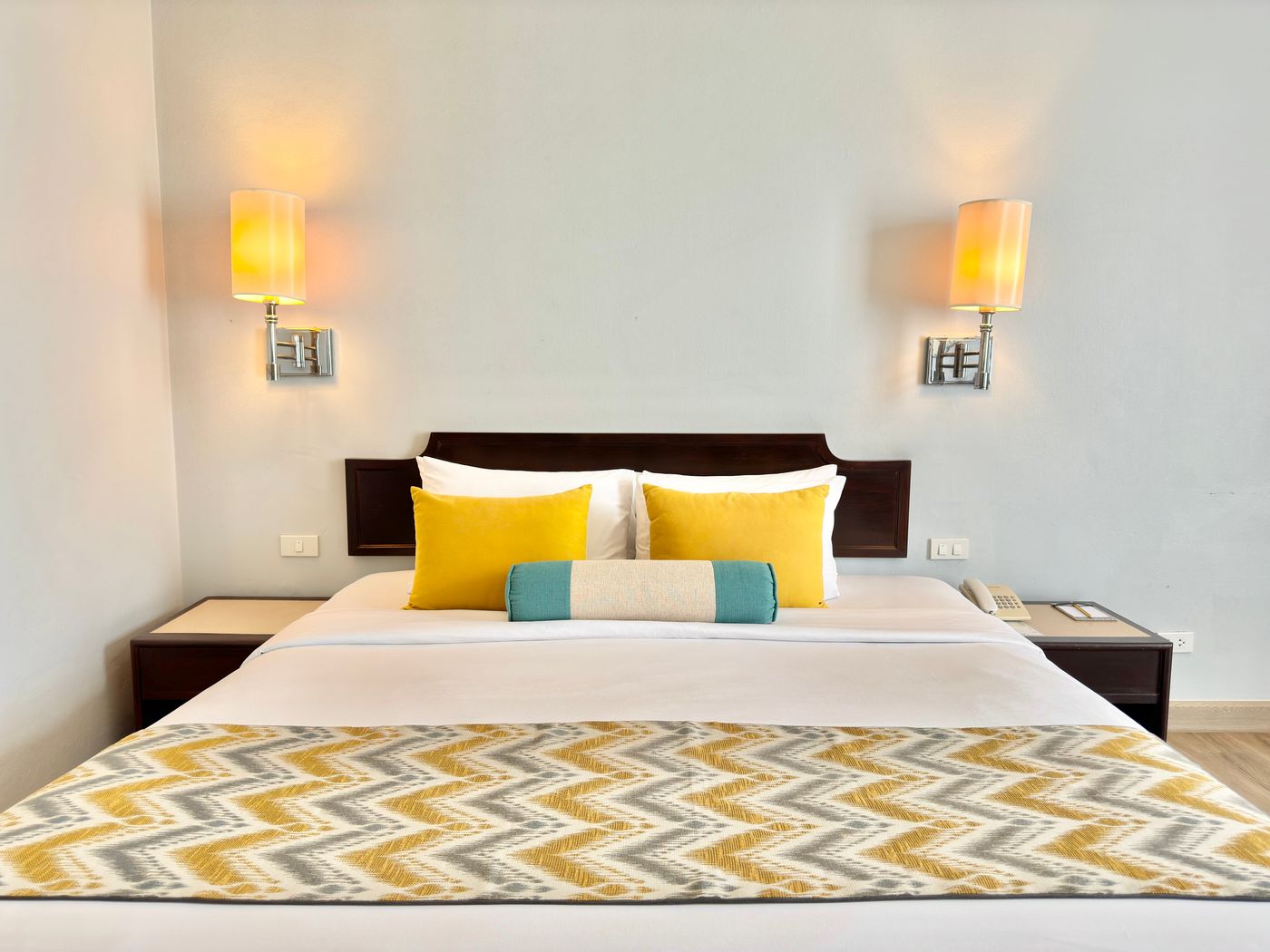 Phuket-Merlin-Room-13