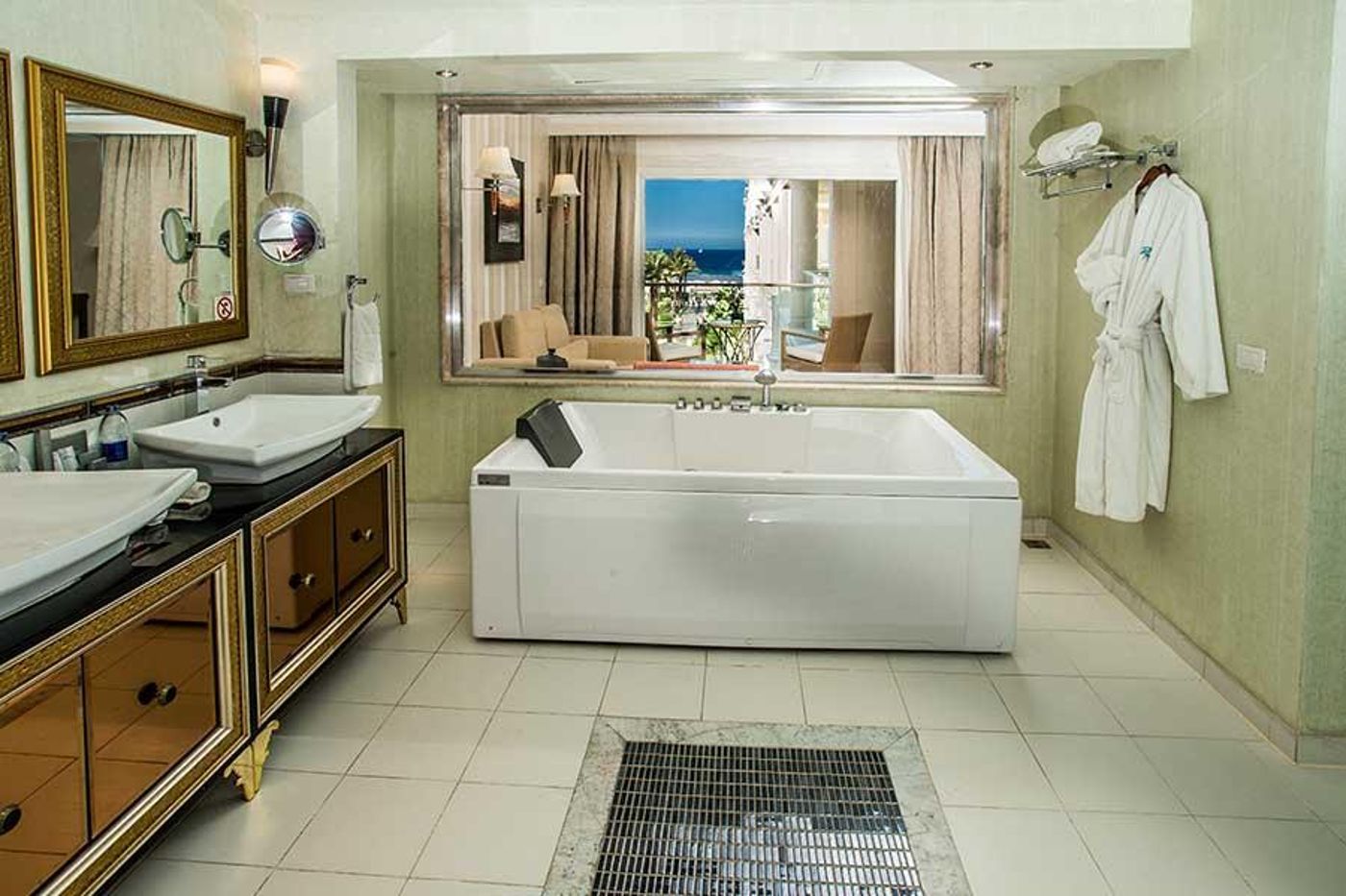 Premier Le Reve Hotel And Spa - Adults Only