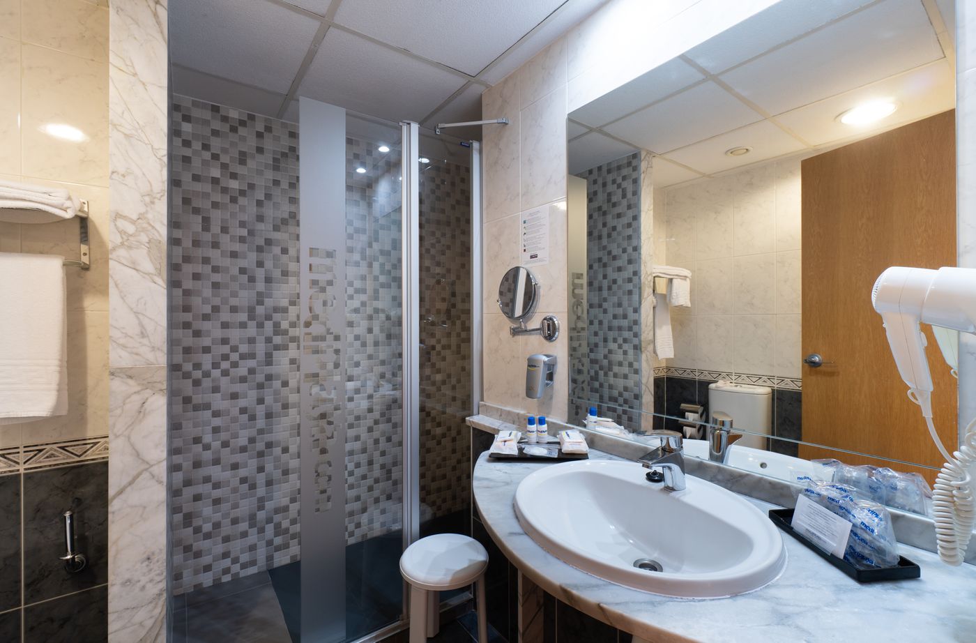 Medplaya-Riudor---Adults-Recommended-Room-13