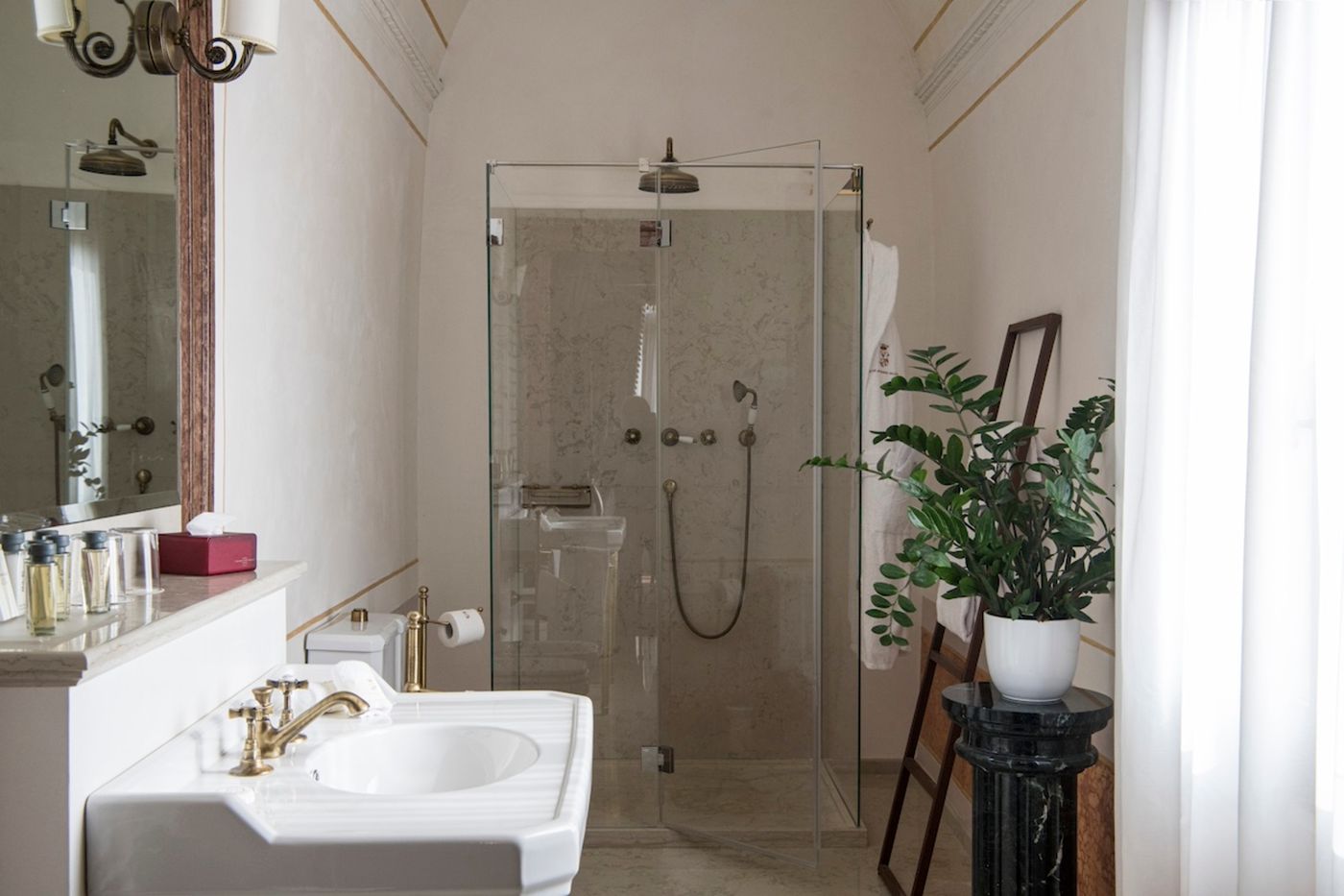 Nani-Mocenigo-Palace-Room-50