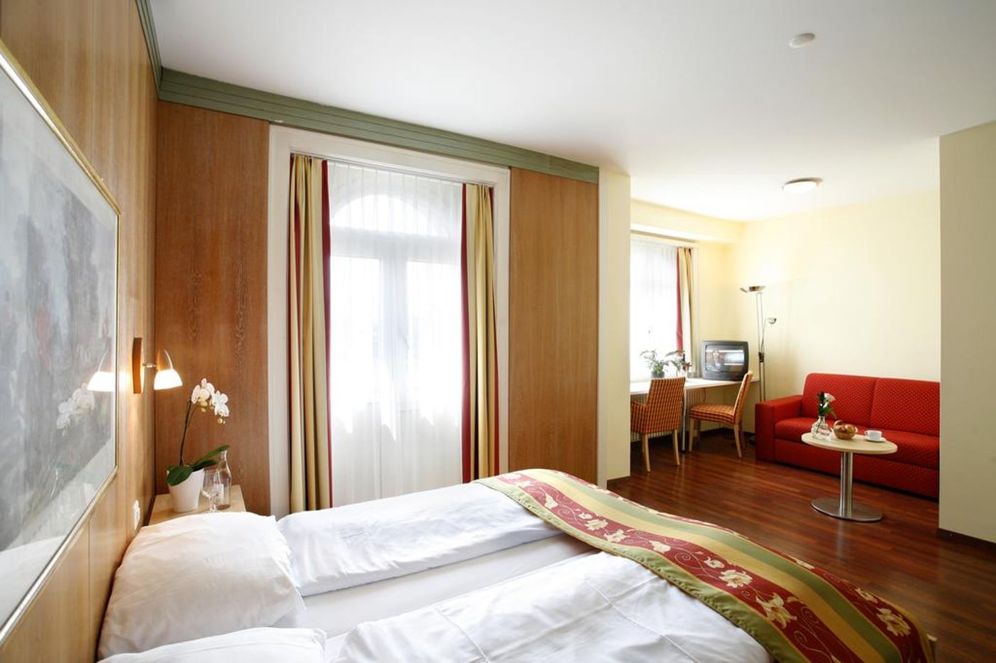 De la Paix Lucerne-Switzerland-LUCERNE-Room-10