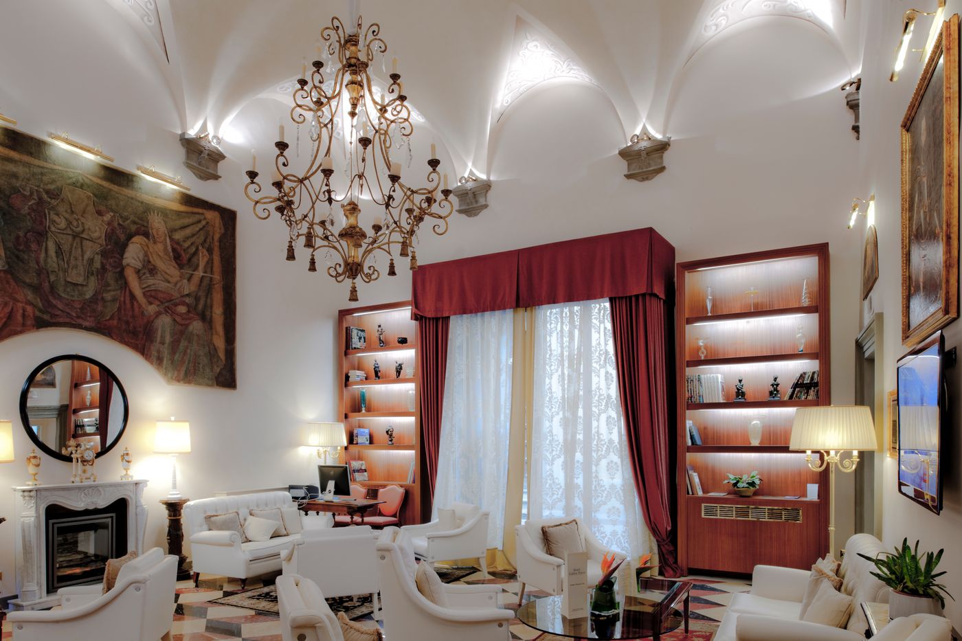 Golden-Tower-Hotel---Spa-Lobby-16