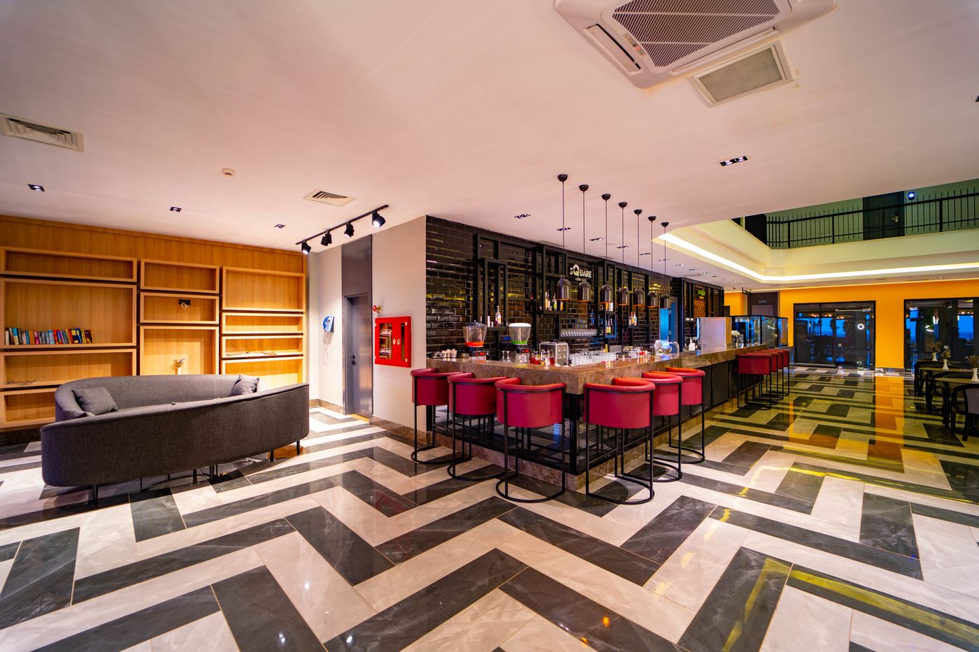 Nox Inn Deluxe Hotel