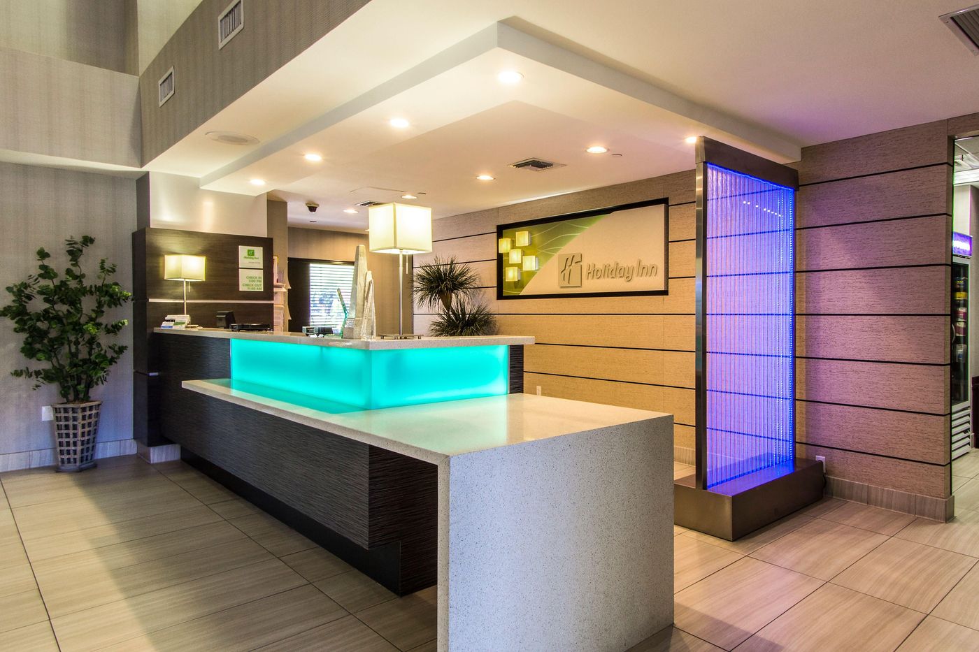 Holiday Inn Hotel and Suites Scottsdale North Airp-United States-SCOTTSDALE-Lobby-5
