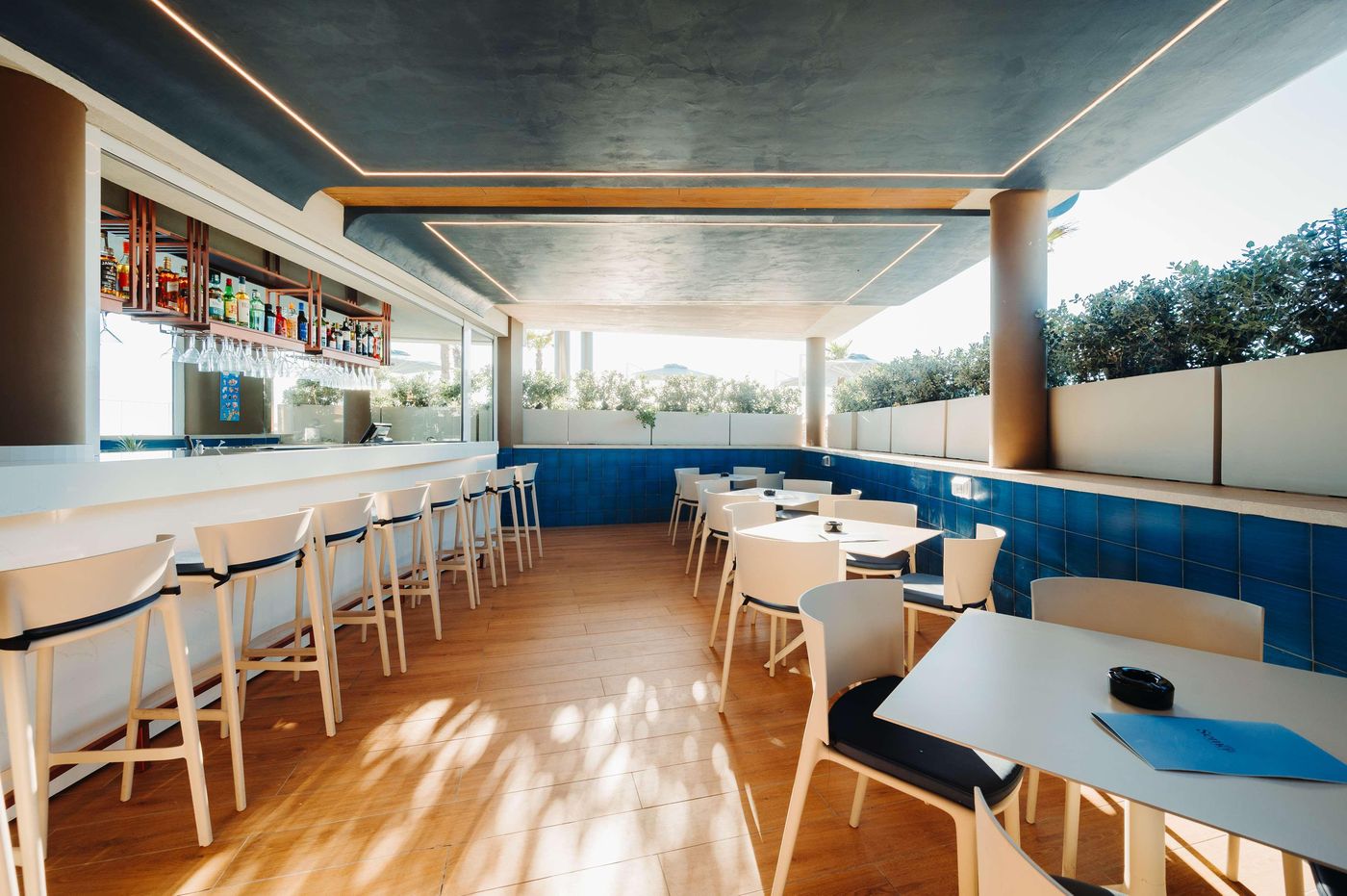 Best-Western-Premier-Malta-Bar-40