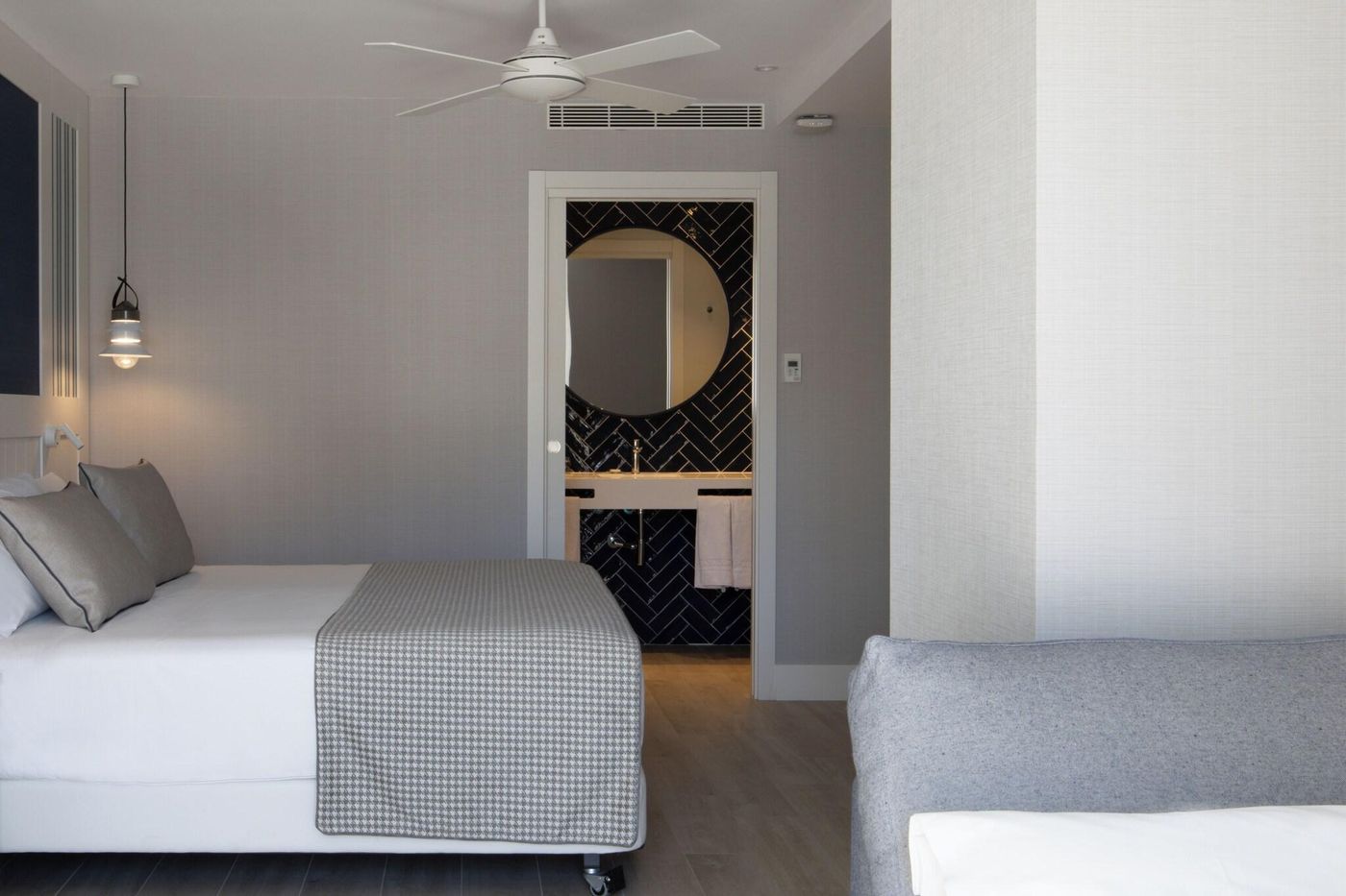 Catalonia-Mirador-des-Port-Room-34