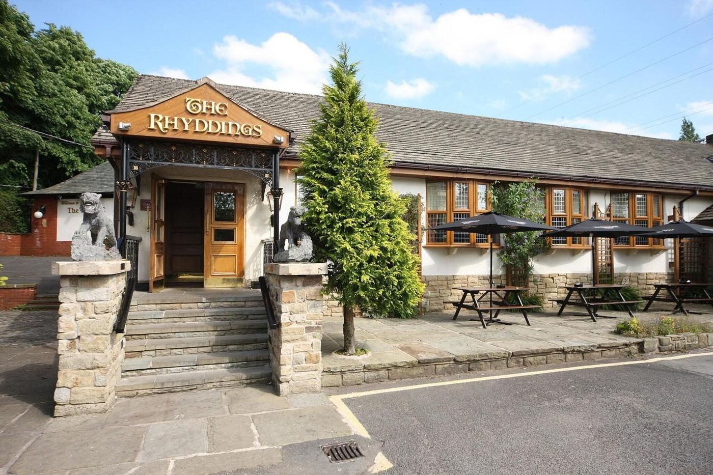 The Royal Toby Hotel-United Kingdom-ROCHDALE-General view-8