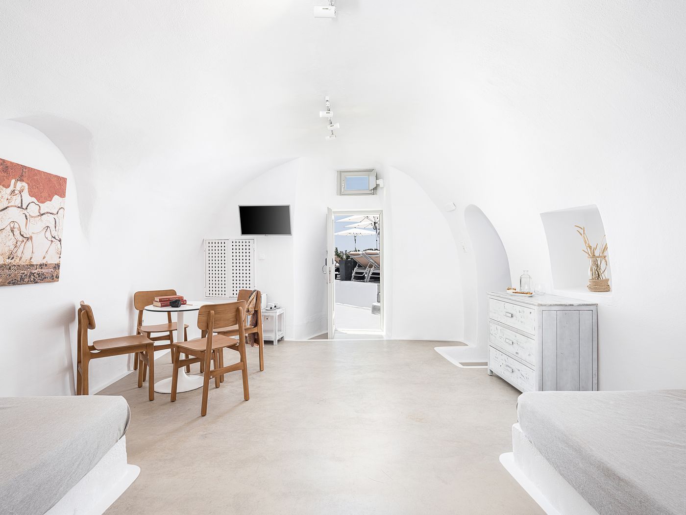 On-The-Rocks-Hotel-Room-22