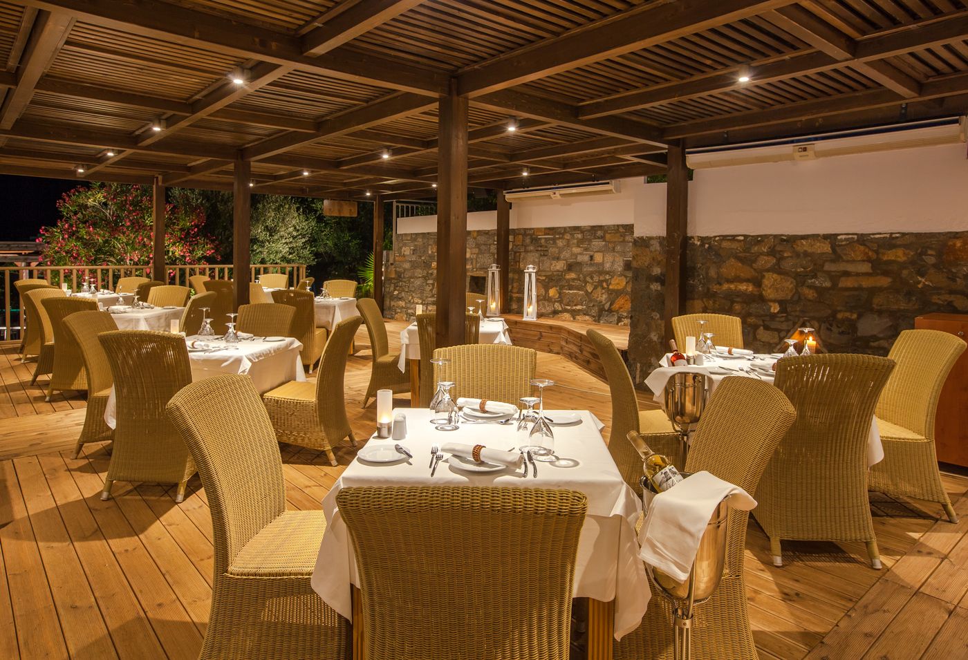 Elounda-Breeze-Resort-Restaurant-21