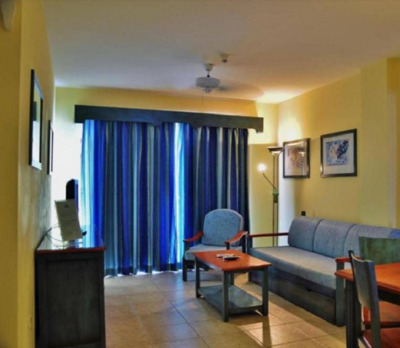 Granada-Park-Room-33