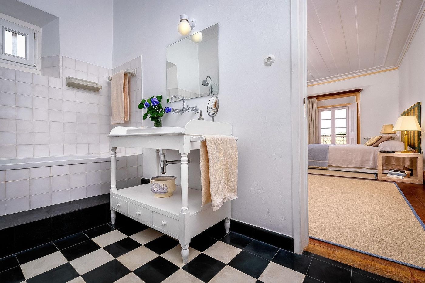 Casa-de-Santiago-Room-28