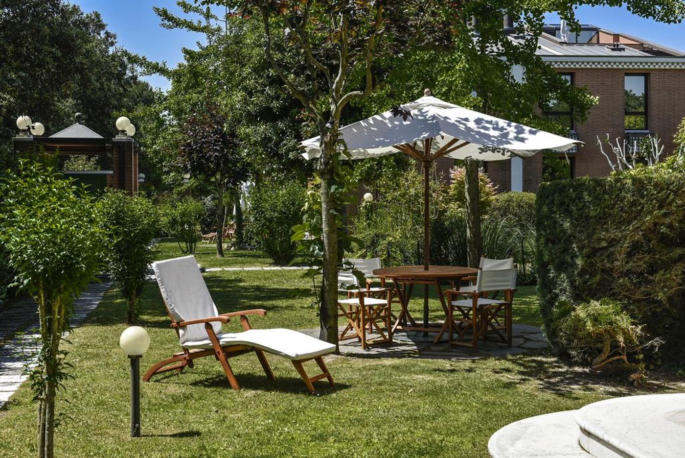 DB-Villas-Le-Ville-del-Lido-Resort-Terrace-27