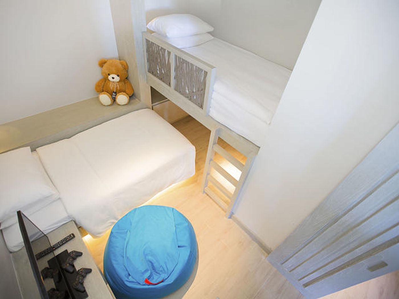 Pullman Phuket Arcadia Naithon Beach