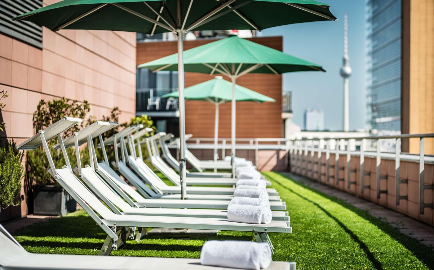 Grand-Hyatt-Berlin-Sports-and-Entertainment-92