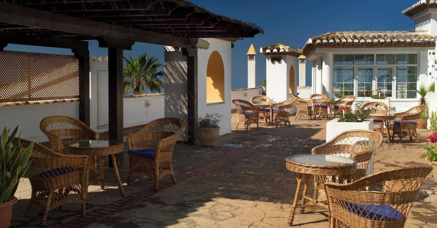 Sol-Los-Fenicios-Pool-12