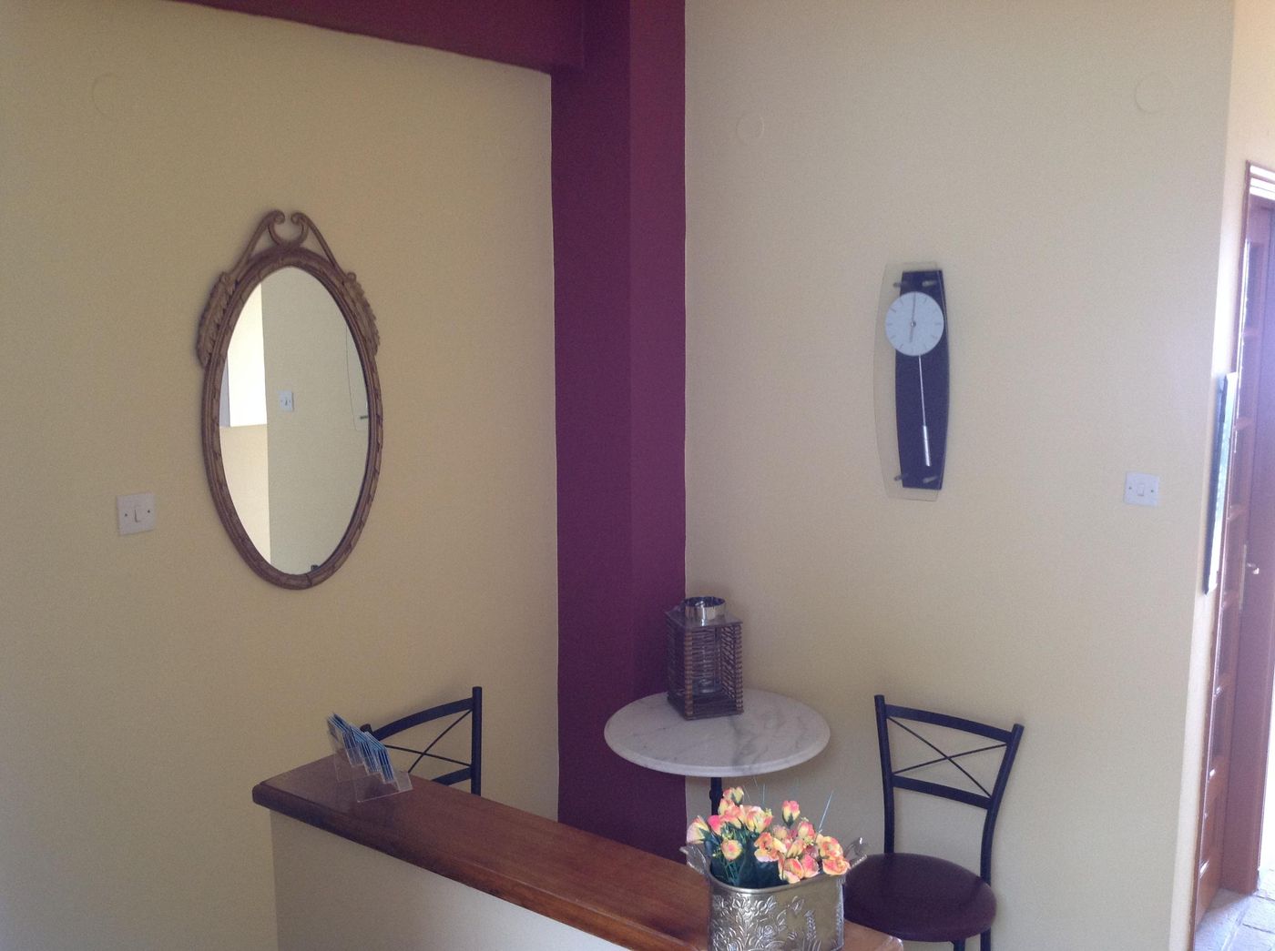 Travlos-Studios-Room-24