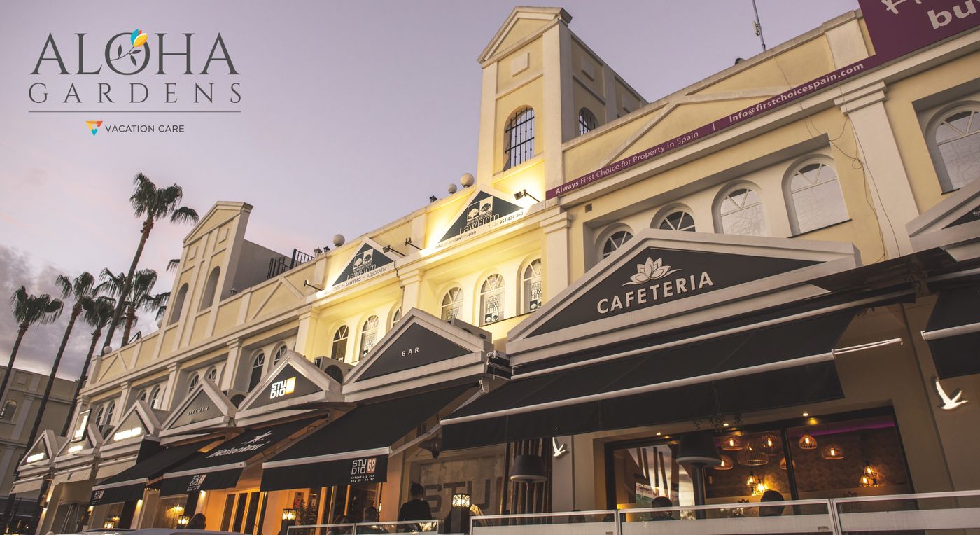 Aloha-Gardens-Bar-24