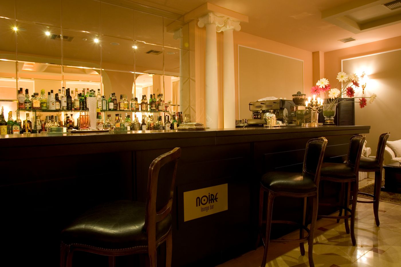 Mabely-Grand-hotel-Bar-55