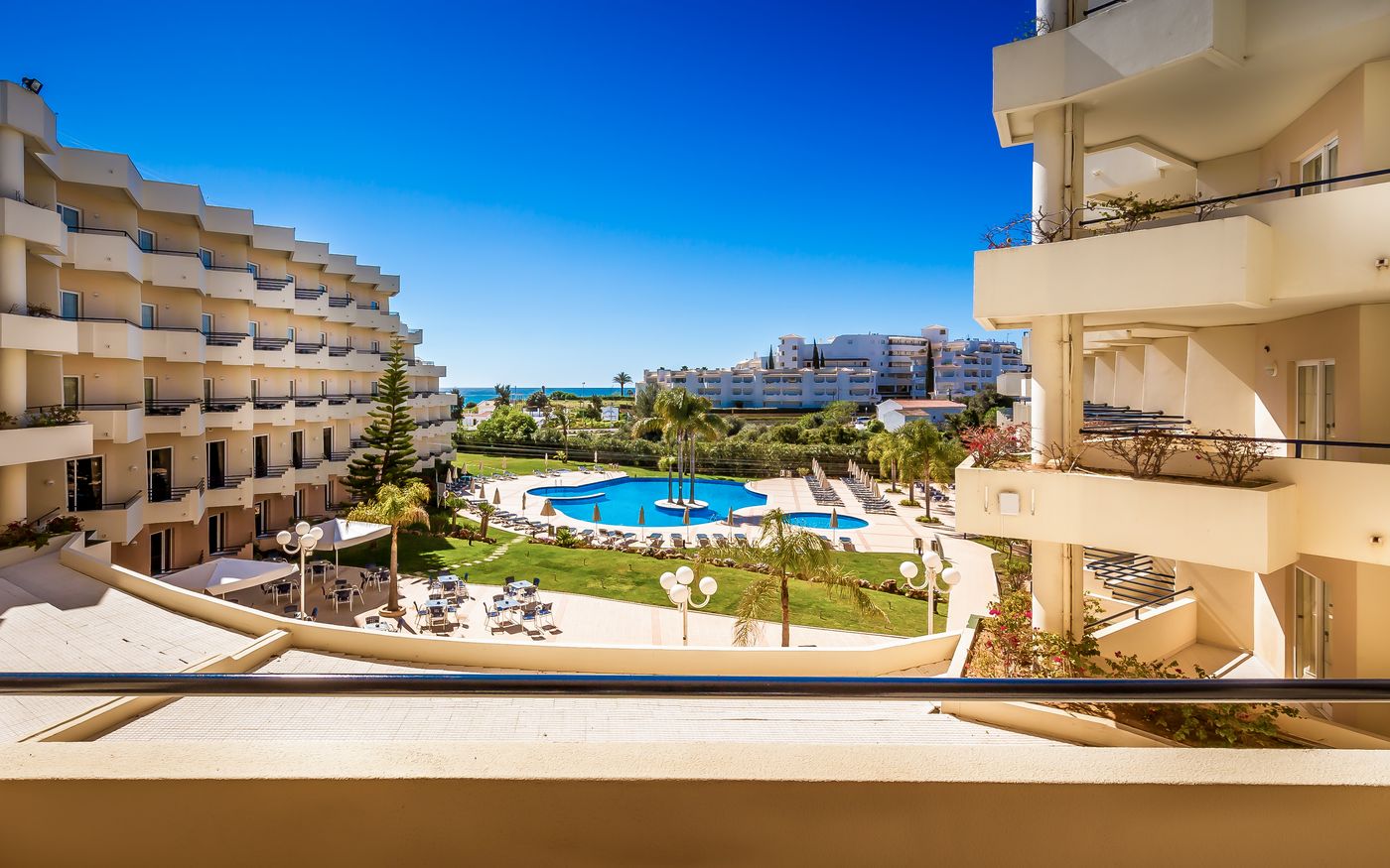 Vila-Gale-Nautico-Room-6