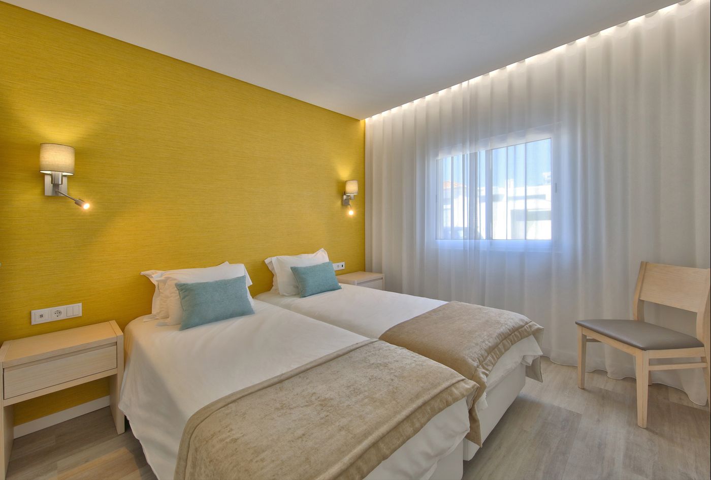 Agua-Hotels-Vila-Branca-Room-7