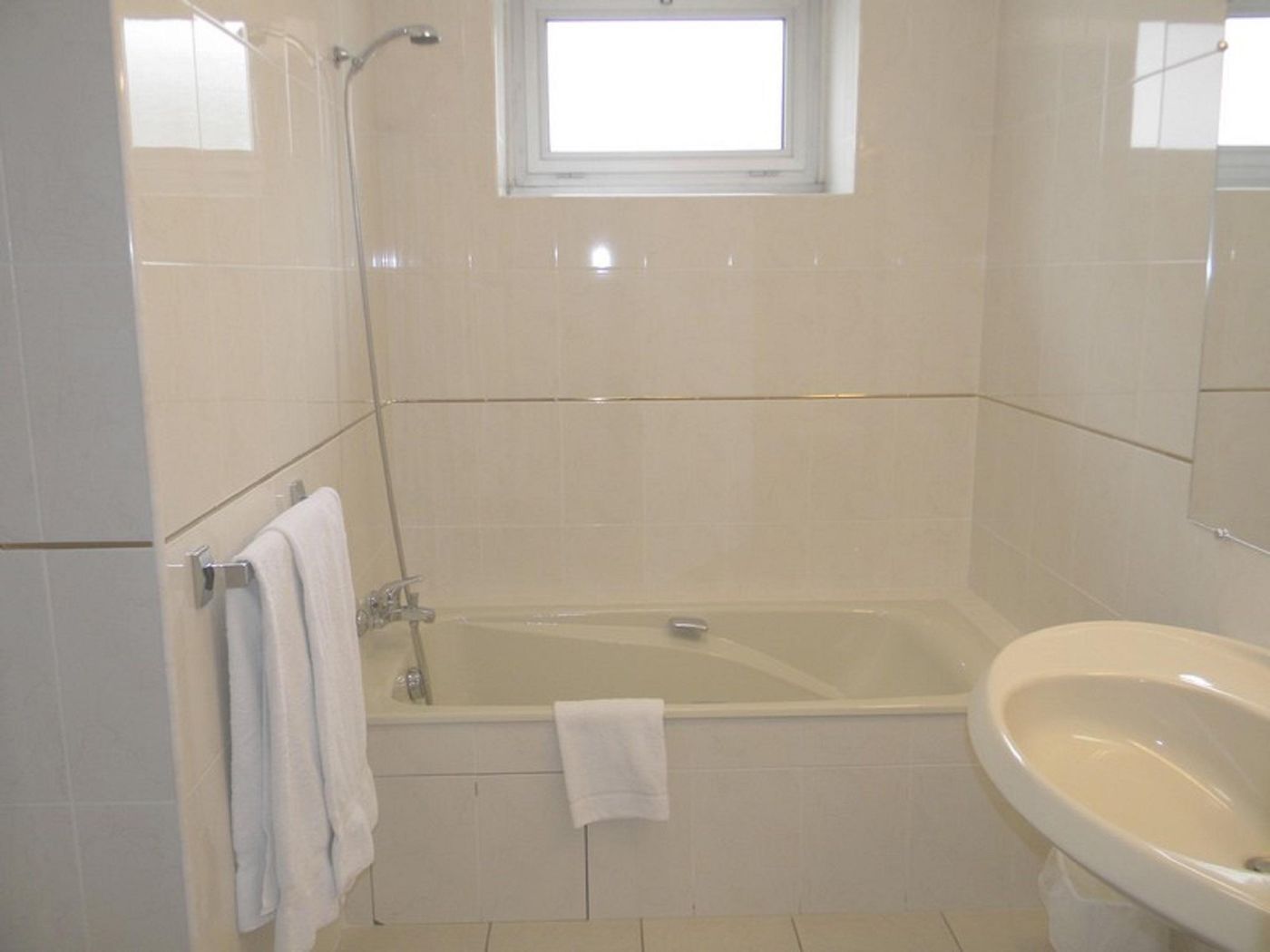 Dali Hôtel - Restaurant-France-PERPIGNAN-Room-4