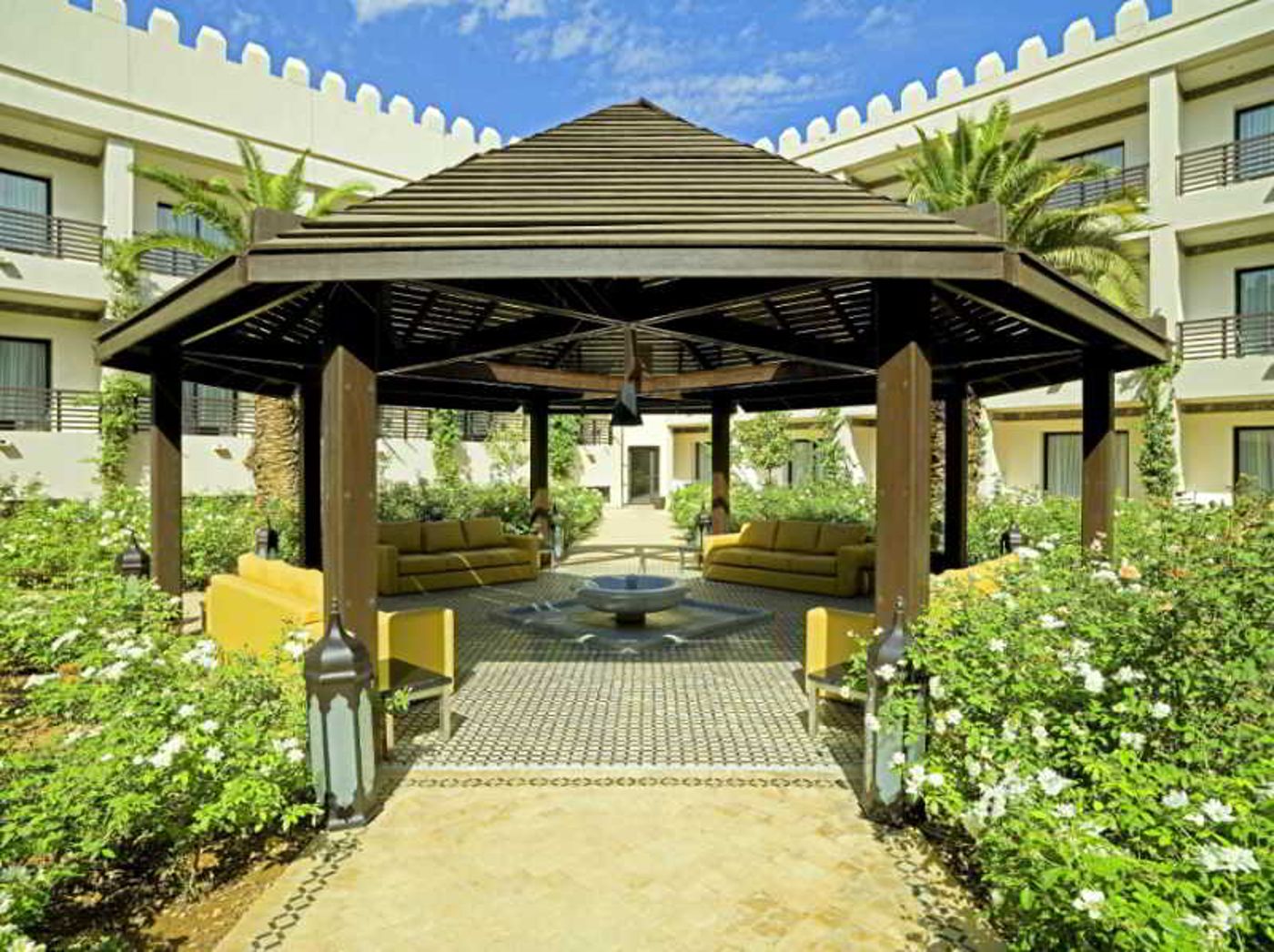 Adam-Park-Hotel---Spa-General-view-13