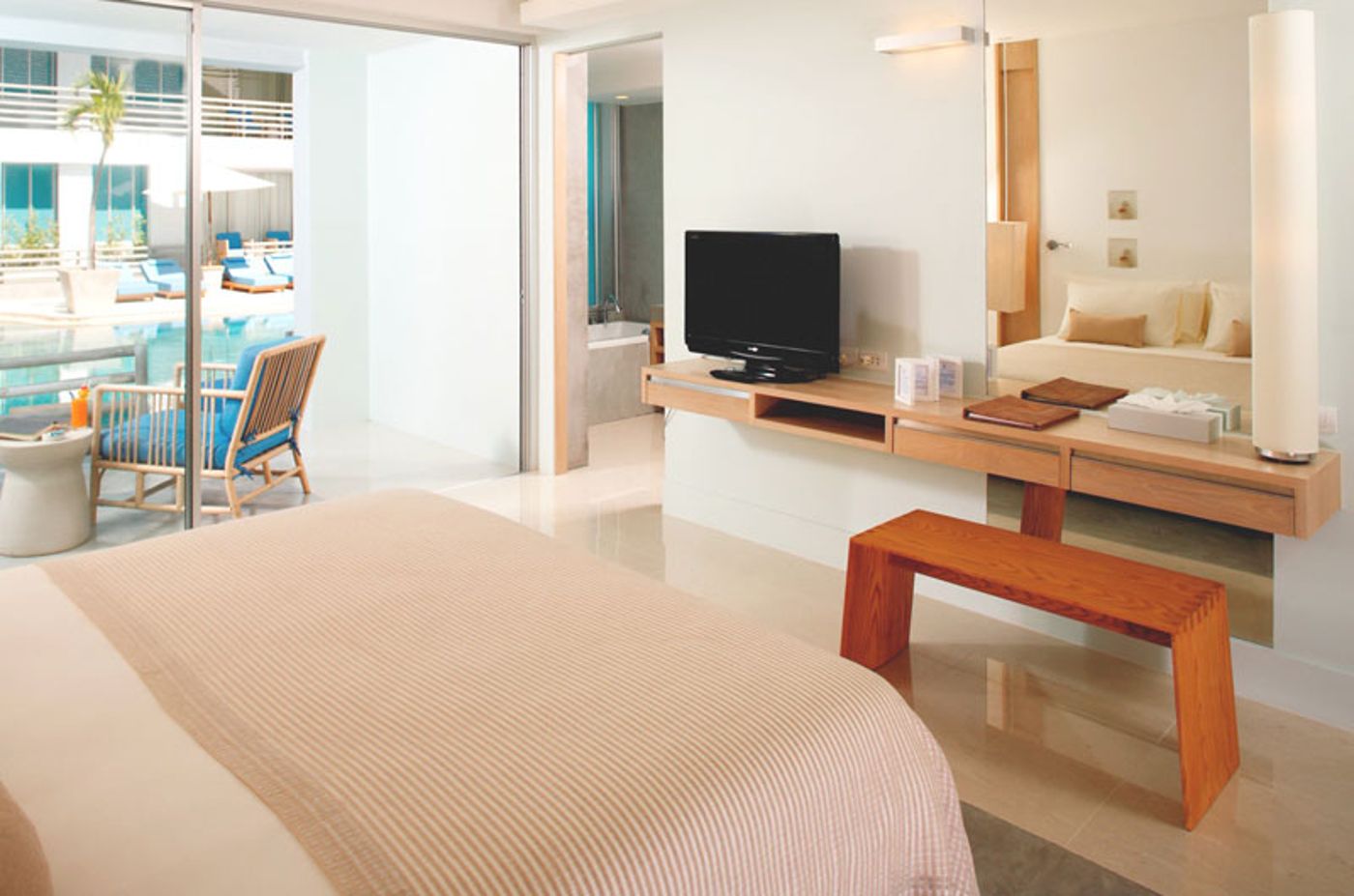 Ramada-by-Wyndham-Phuket-Southsea-Room-35