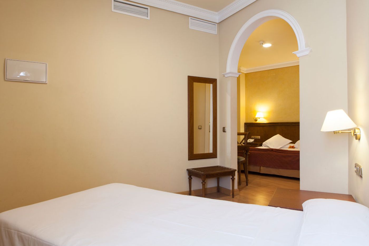 Hotel Cervantes - Spain - SEVILLA - Room - 5