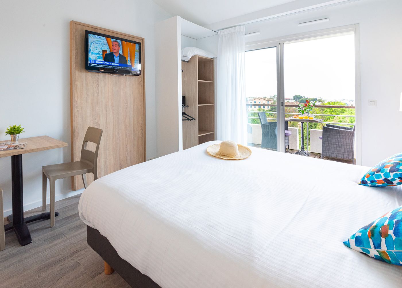 Appart-City-Confort-Cannes-Le-Cannet-Room-17