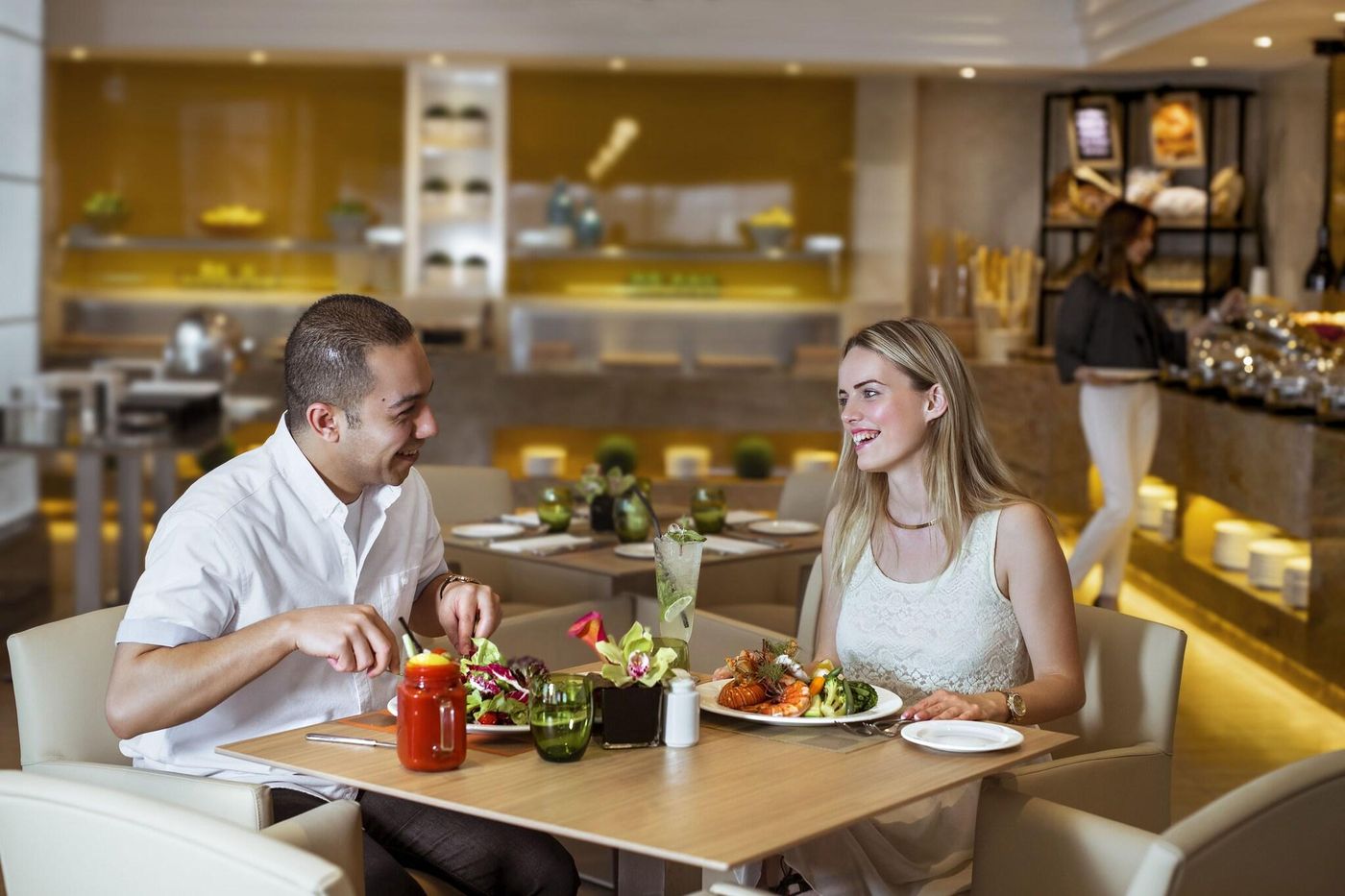 Jumeira-Rotana-Restaurant-44