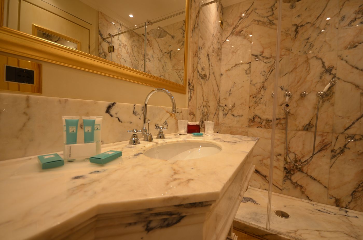 Nani Mocenigo Palace - Italy - VENICE - Room - 5