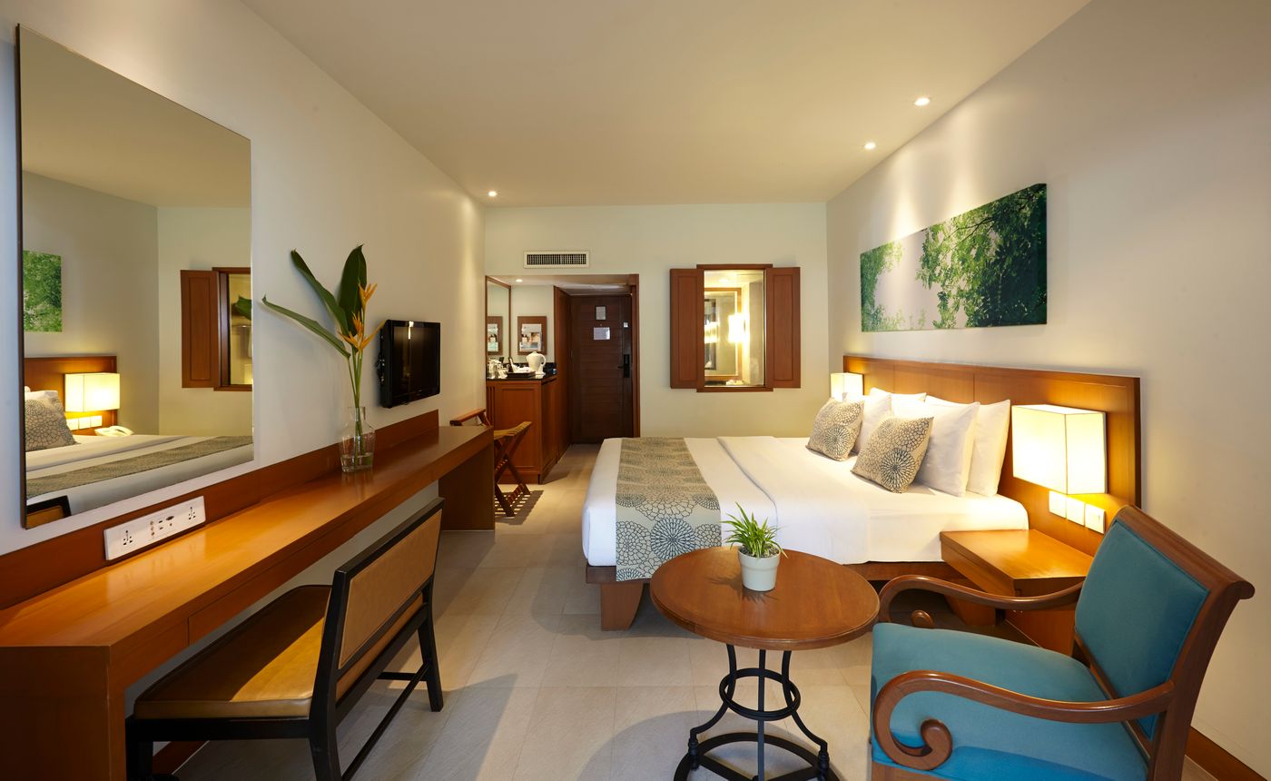 Woodlands Hotel and Resort-Thailand-PATTAYA-Room-9