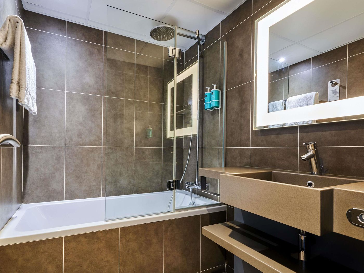 Novotel-Paris-17-Room-49