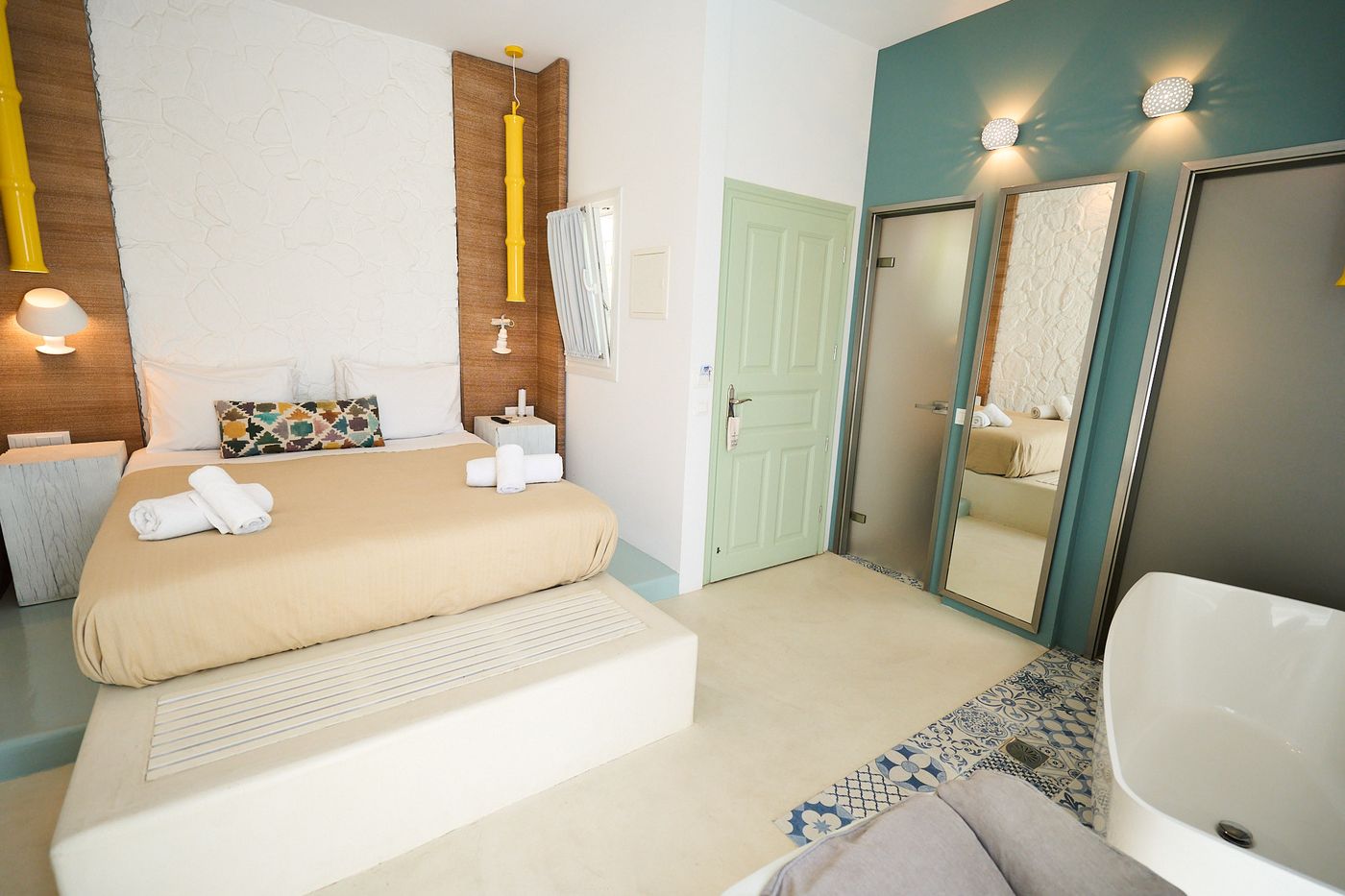 Bellissimo-Resort-Room-24