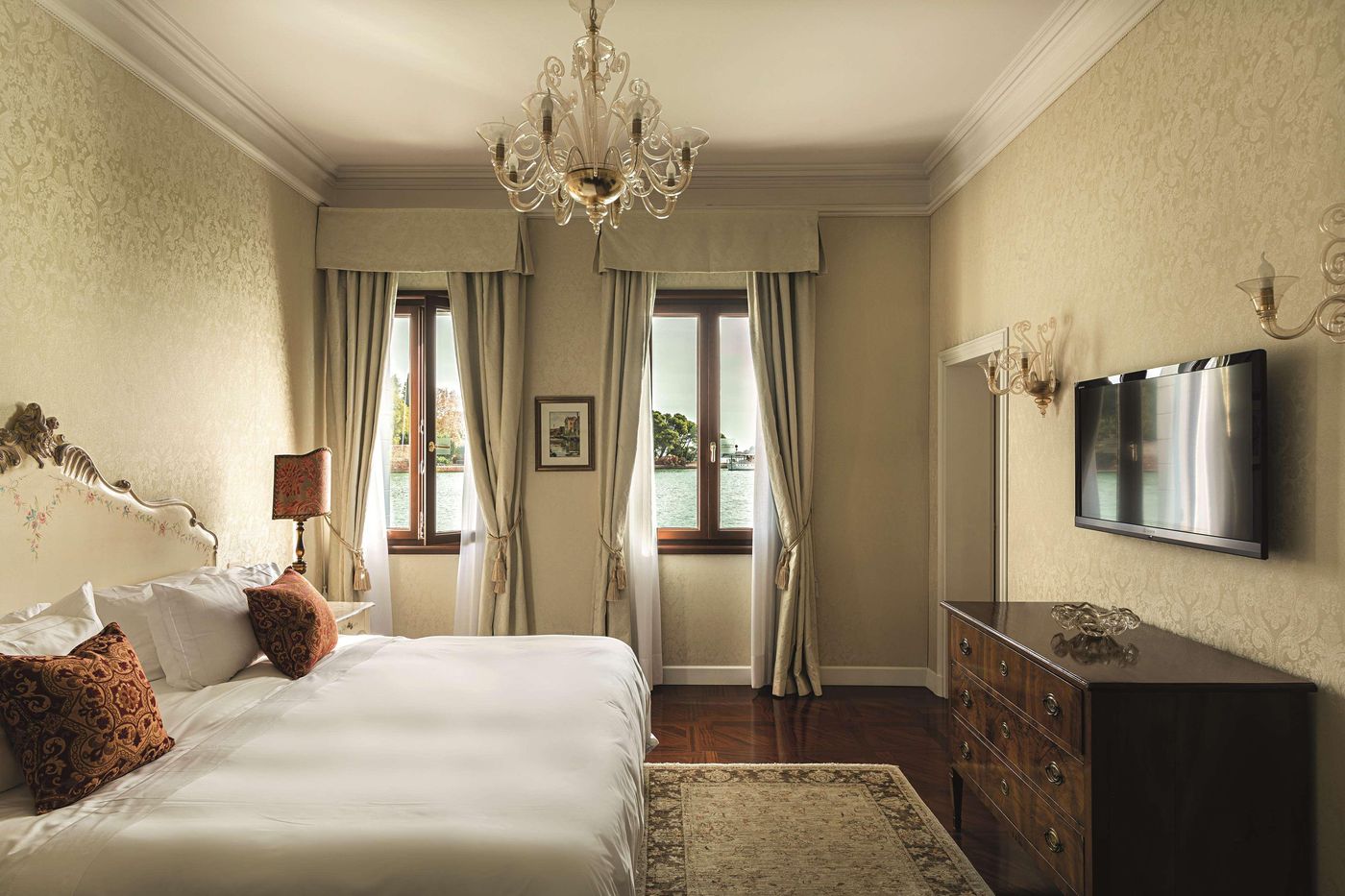 Hotel-Cipriani--A-Belmond-Hotel--Venice-Room-32