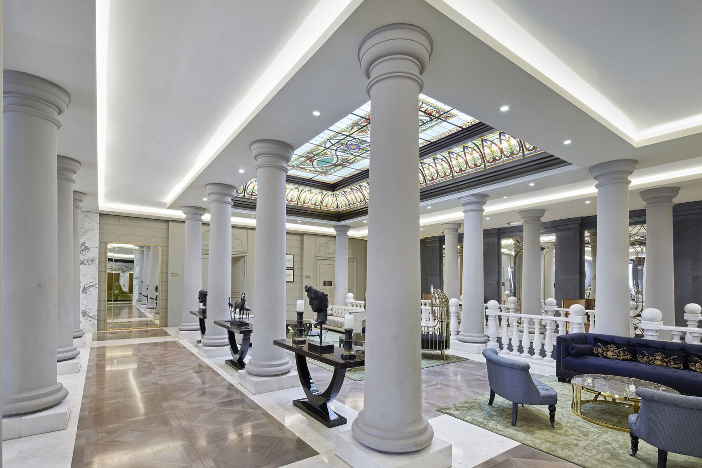 Titanic-Gendarmenmarkt-Berlin-Lobby-1