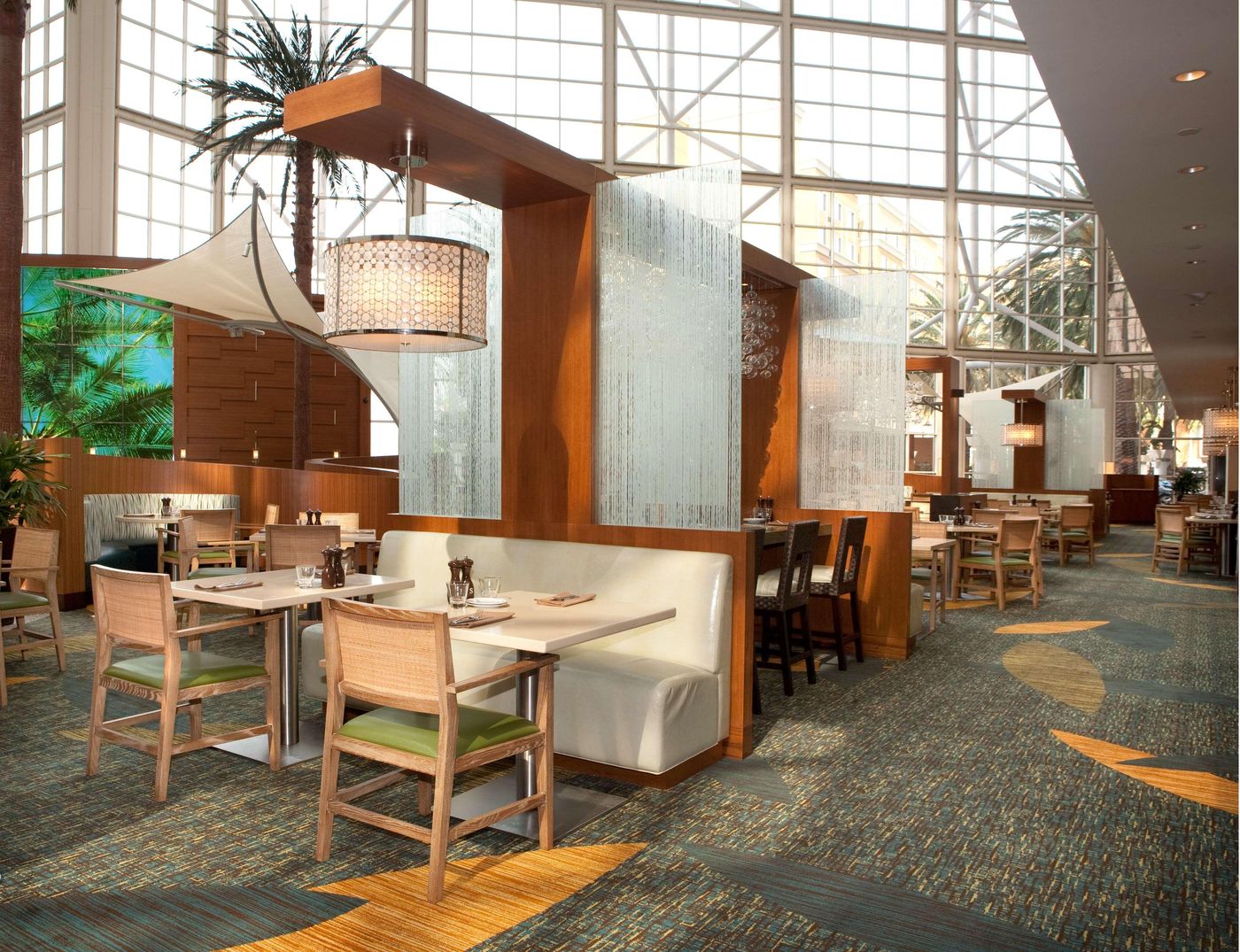 Hyatt-Regency-Orange-County-Restaurant-7