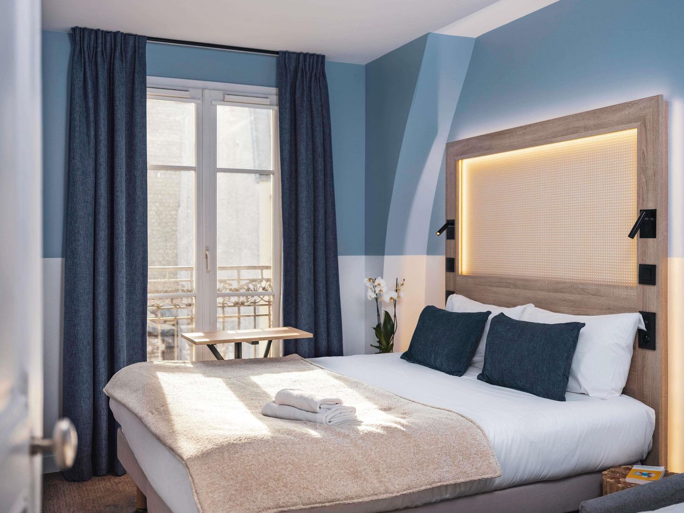 ibis-Styles-Paris-Montmartre-Nord-General-view-27