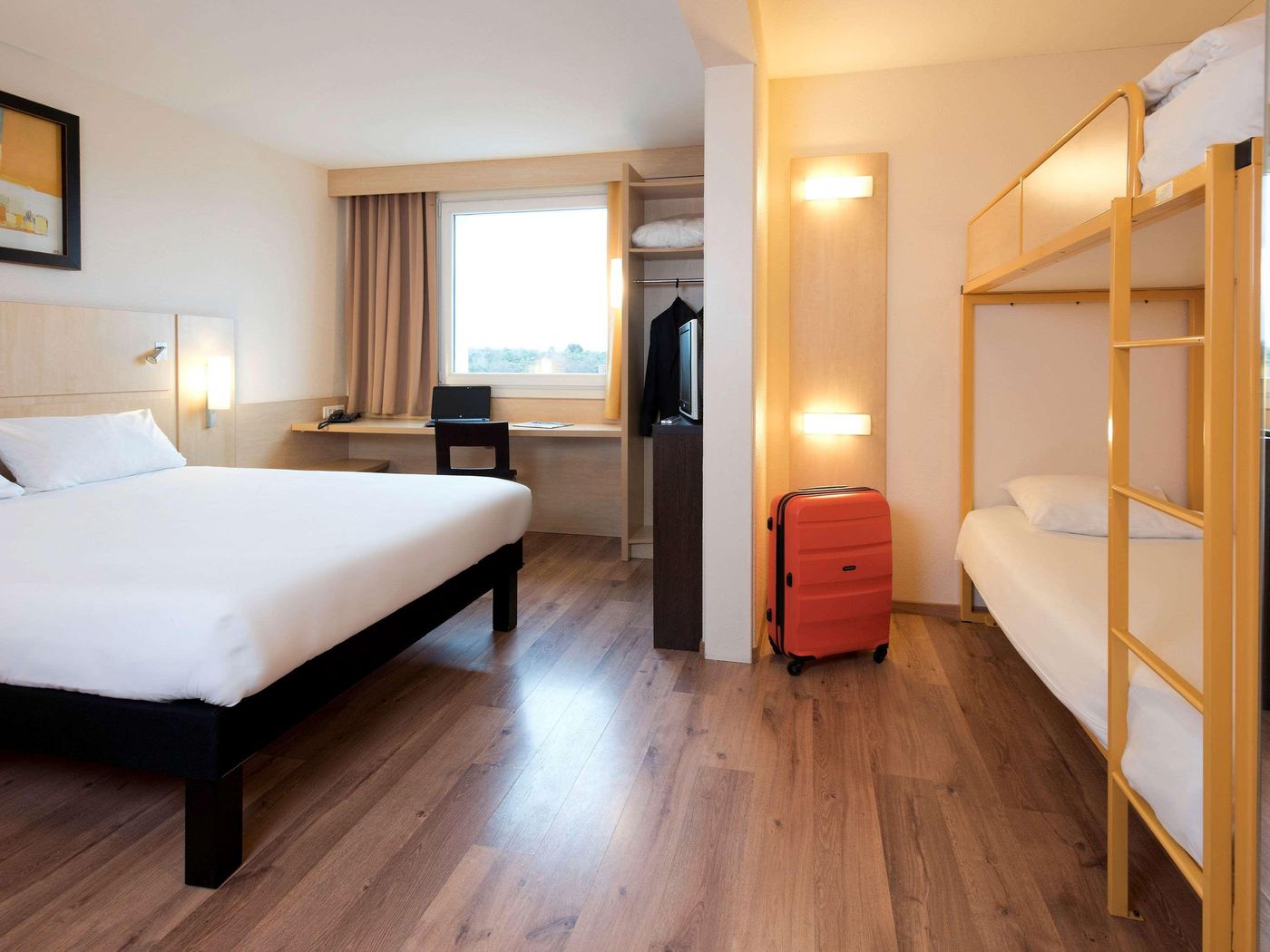 ibis-Luxembourg-Aeroport-Room-27