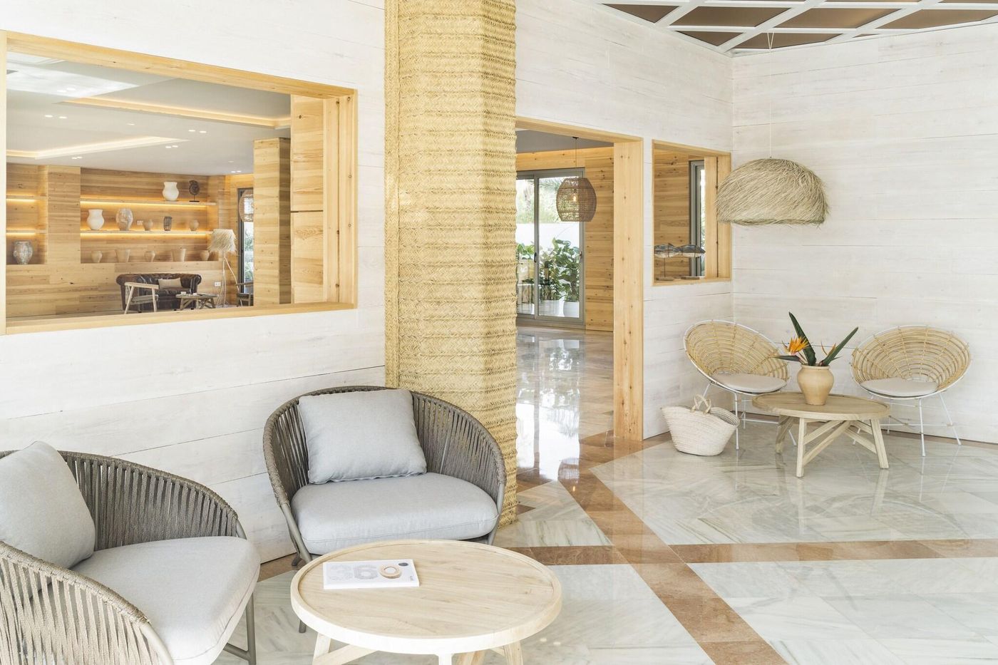 Indalo-Park-Lobby-53