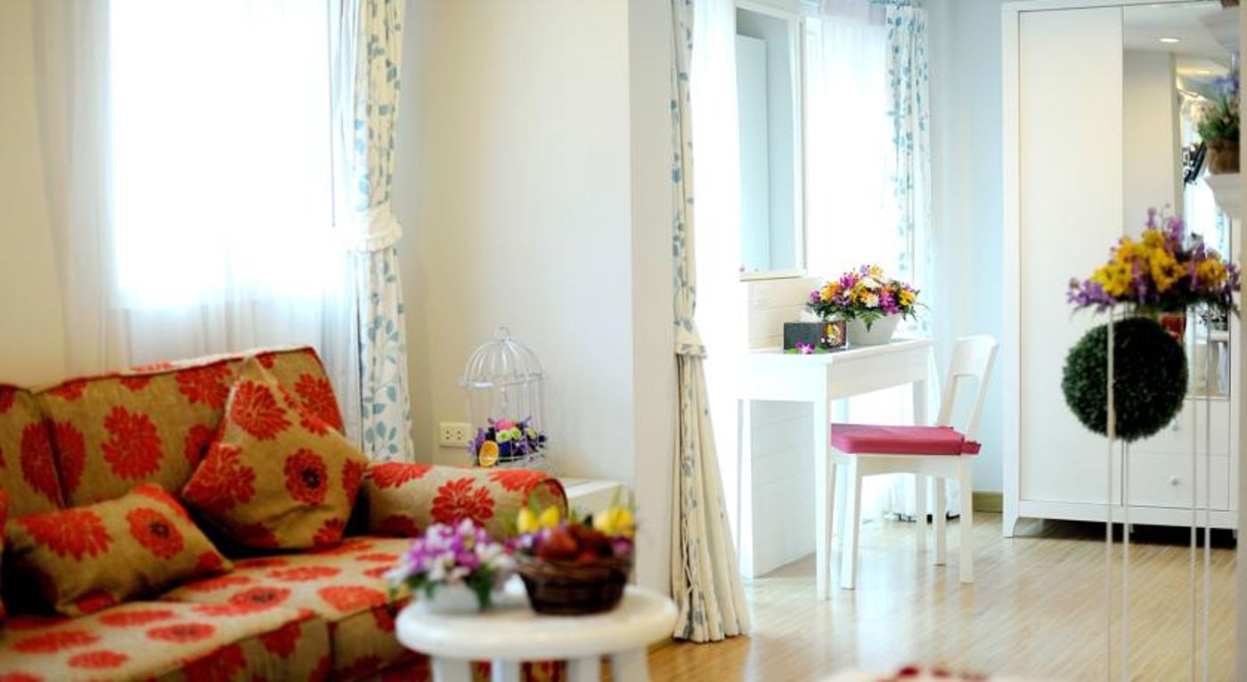 Beach Boutique House