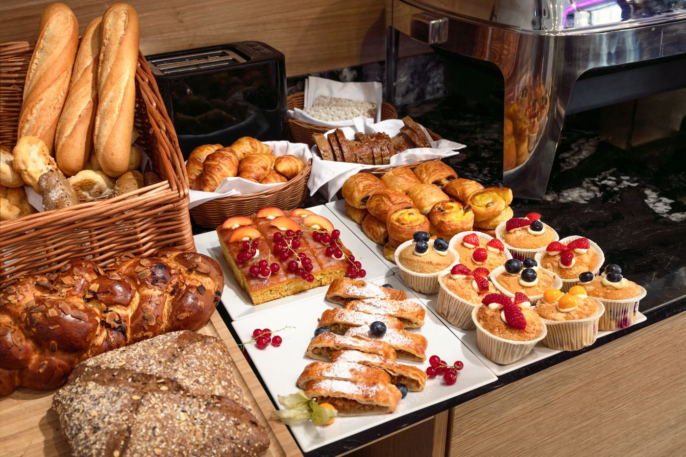 Moods-Charles-Bridge-Restaurant-18