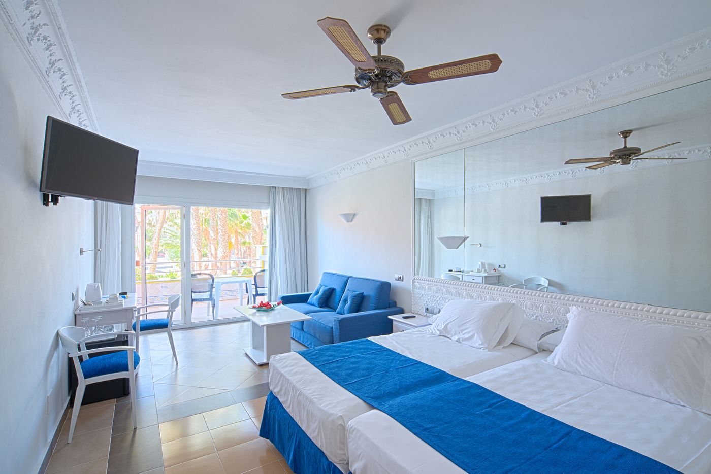 Playacapricho-Room-27