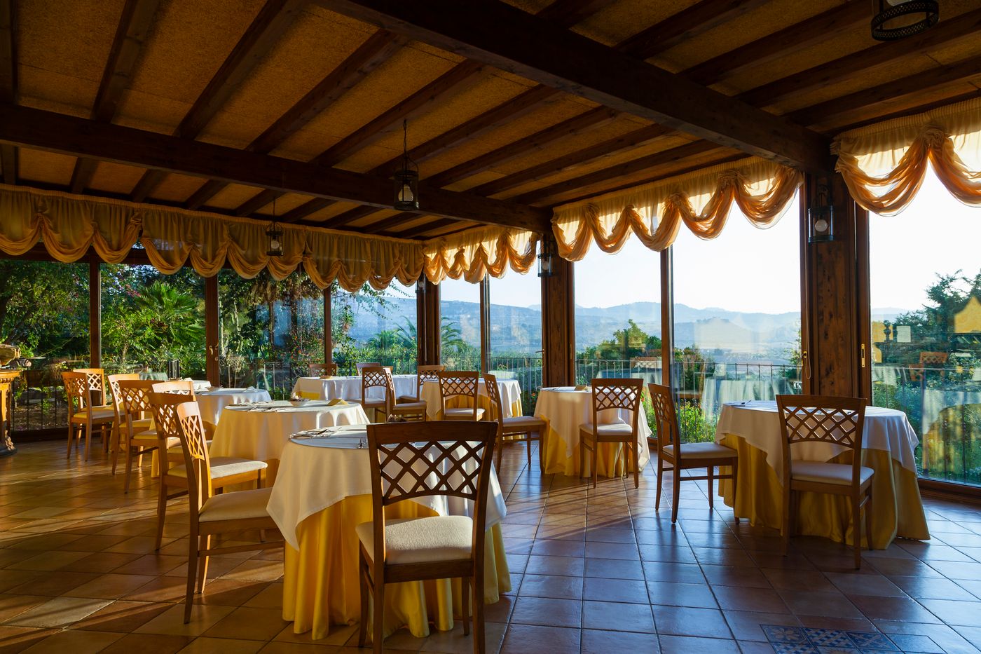 Hotel-Foresteria-Baglio-della-Luna-Restaurant-50