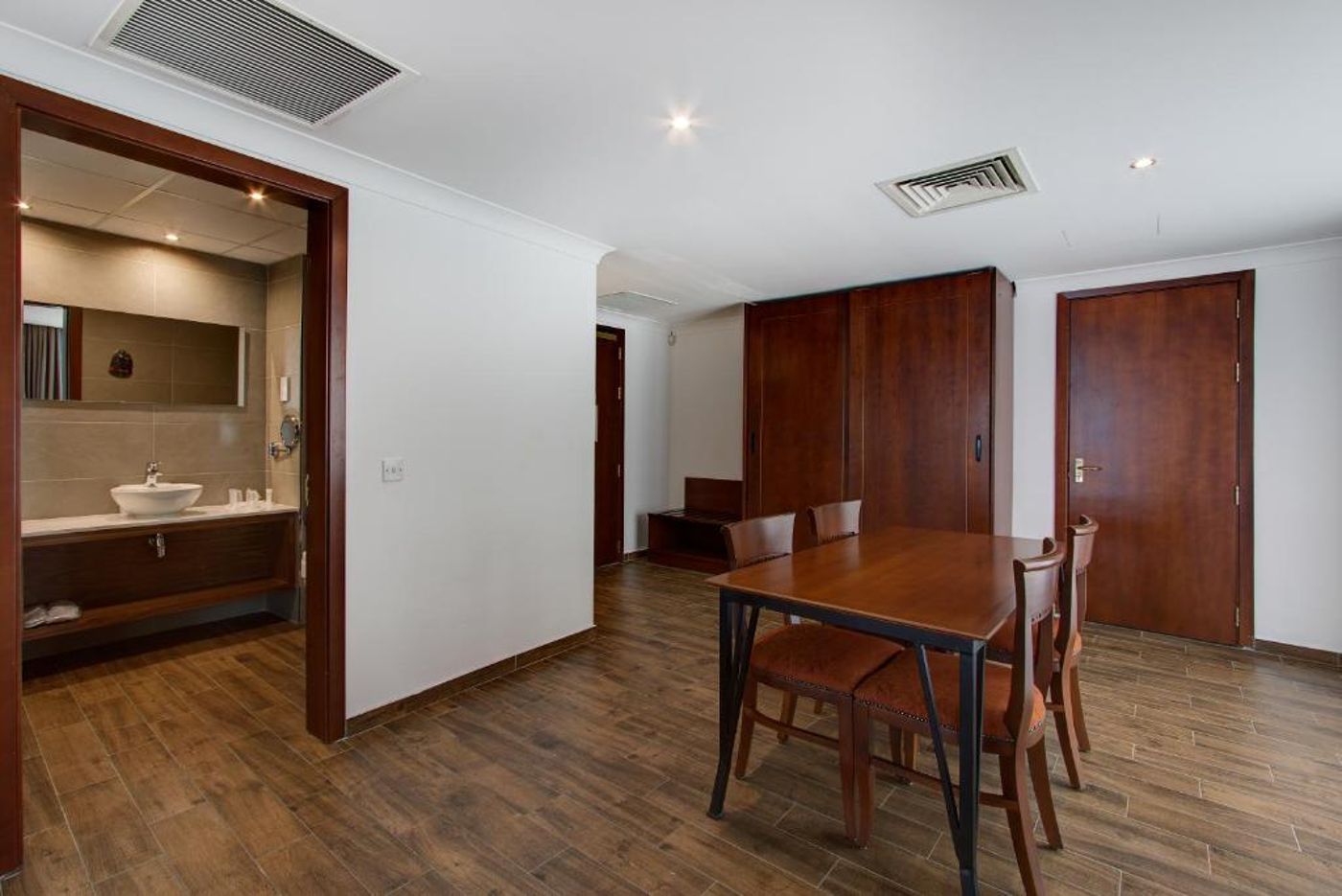 Vivaldi-Hotel-Room-50