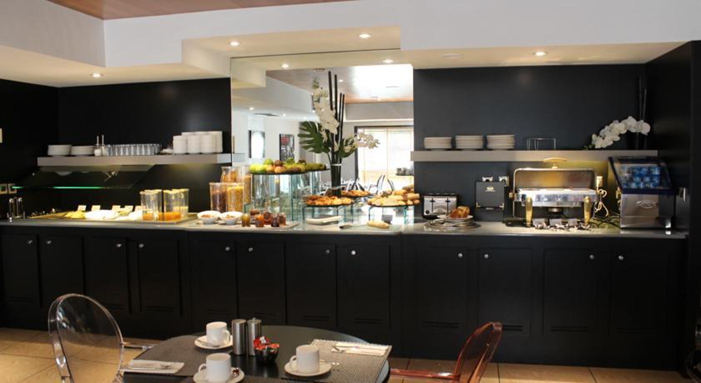 Holiday-Inn-Paris-Montparnasse-Pasteur-Restaurant-43