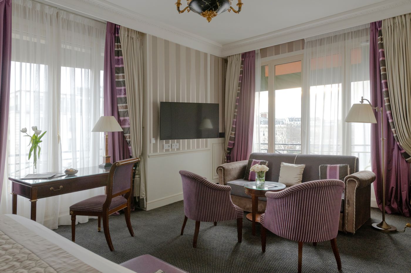 H----tel-Napol----on-Paris-Room-51