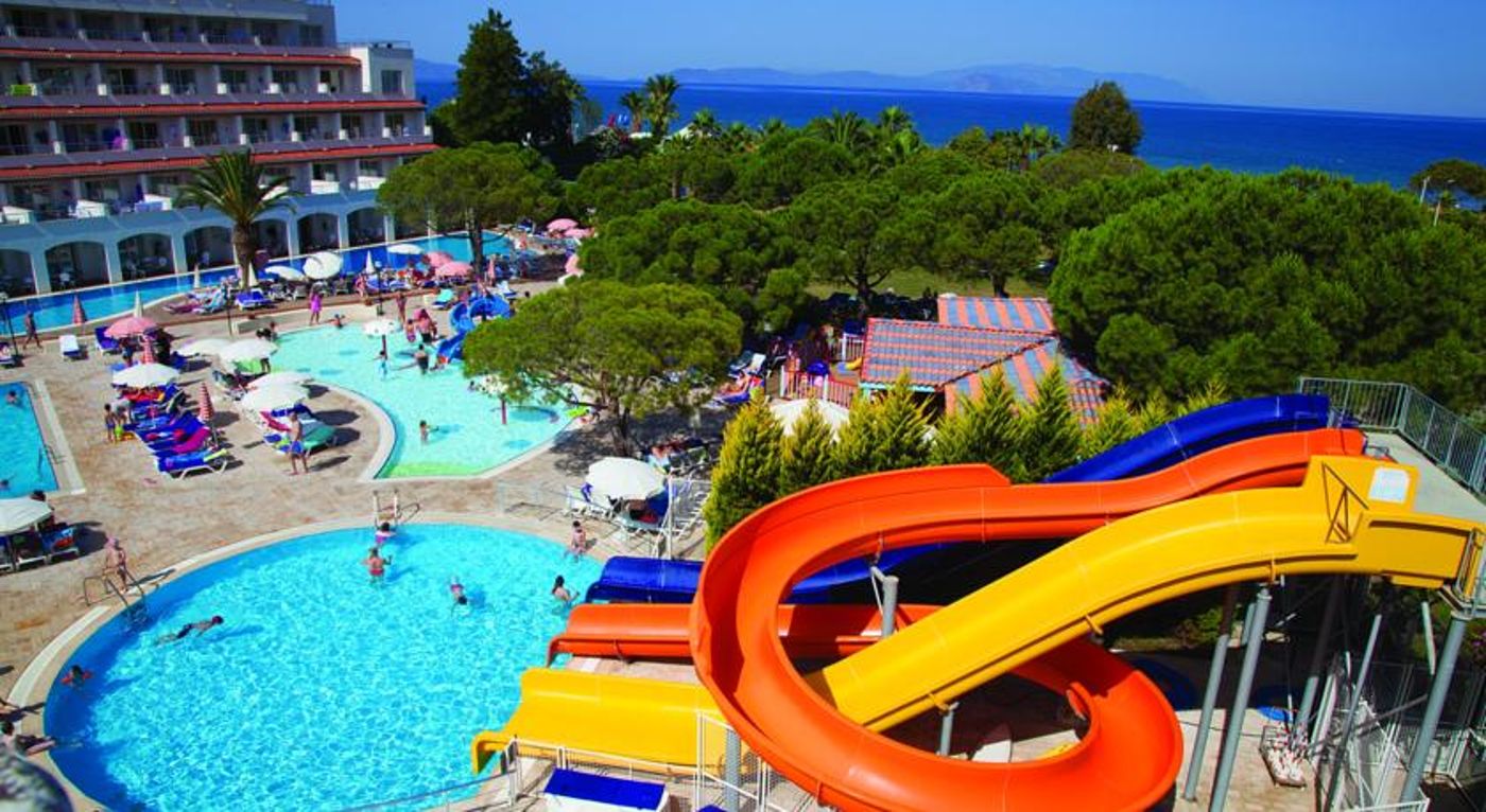 Batihan Beach Resort & Spa