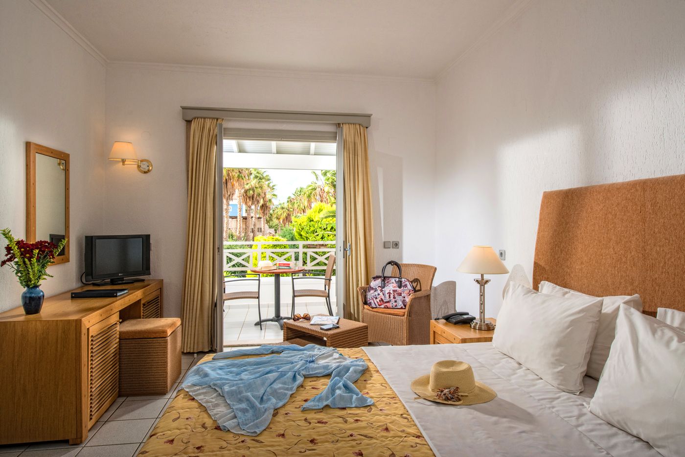 Annabelle-Beach-Resort-Room-25